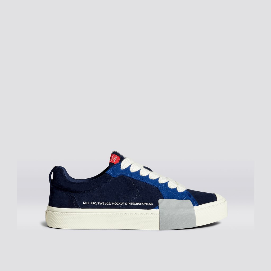 OCA LOW Cariuma Low Top Daim Bleu Marine Homme | VZA-0627874